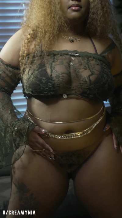 I have 30 seconds to get you hard...Grade my performance: