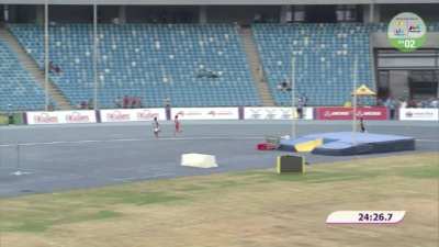 In the SEA games 10,000m race, gold medallist misses his water stop and the runner up shares his drink with him 