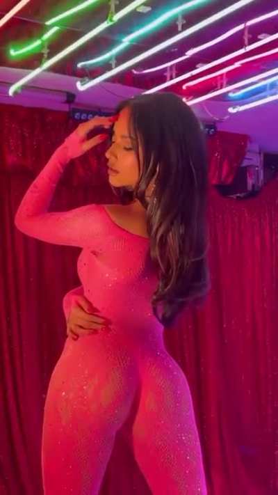 Behind the scenes of Becky's new music video 