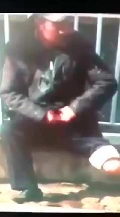 We can at least tell its not his kink lol