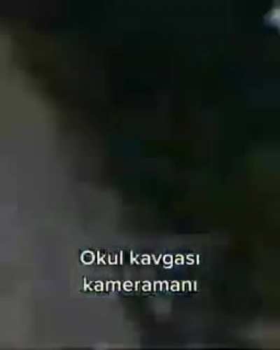 Okul kavgası kameramanı