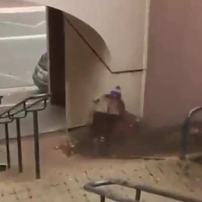 HUEstation - Video #6345