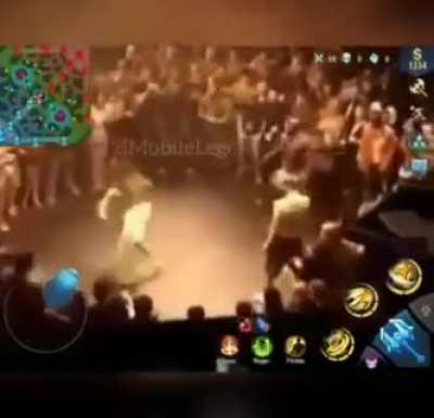 Real life chou vs aldous hahaha