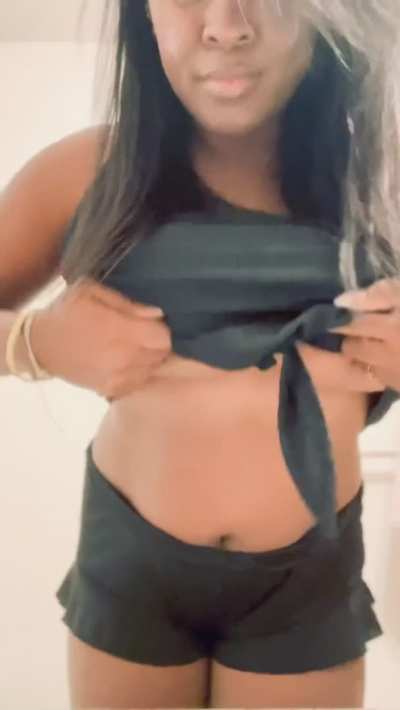 Sunday Titty Drop