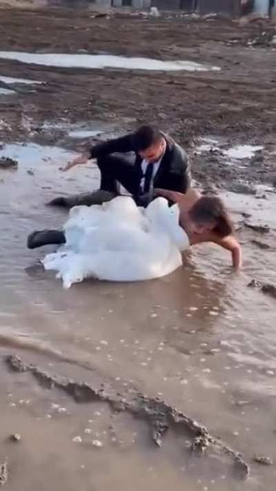 Чё у людей в голов<wbr>е🤦🏻‍♂<wbr>️