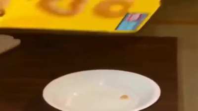 blursed_cheerio