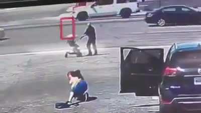 Man saves baby in stroller from rolling into busy traffic, just in the nick of time