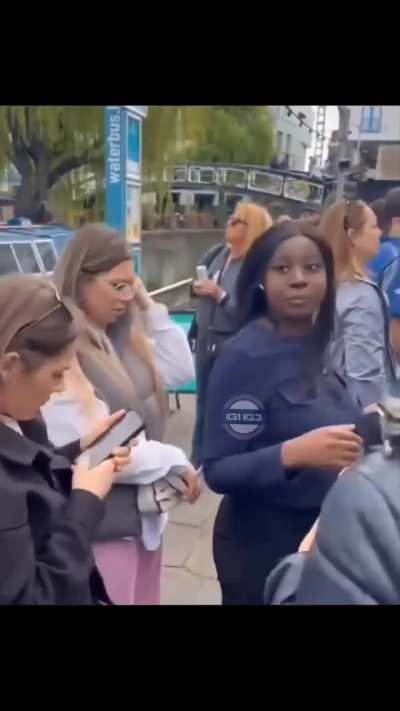 Racist Woman gets arrested for throwing food at family in PUBLIC, 24th April 2025, UK
