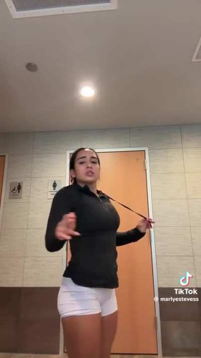 TT