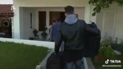 Οικογ<wbr>ενεια<wbr>κές ιστορ<wbr>ίες