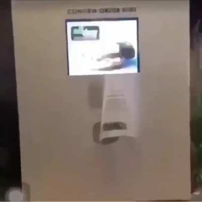 Man beef with a worker