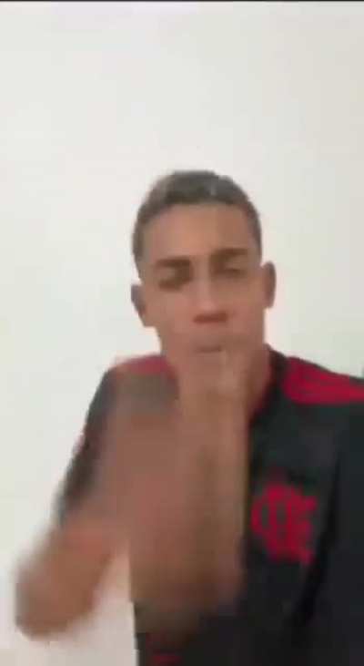 em um universo paralelo