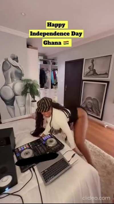 🤍🤍🎛✨️<wbr>🖤