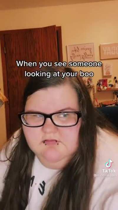 🗿