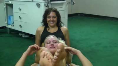 Reality Girls ScissorHold Comp 🥵