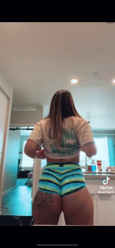 Ass eating them shorts