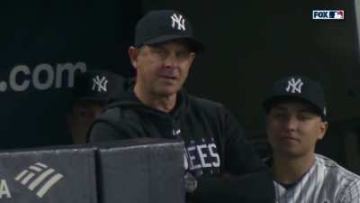 [Highlight] Umpires confirm the call “stands” and the Giants turn 2 to secure the Dub