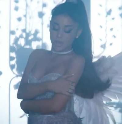 Angel Boobs