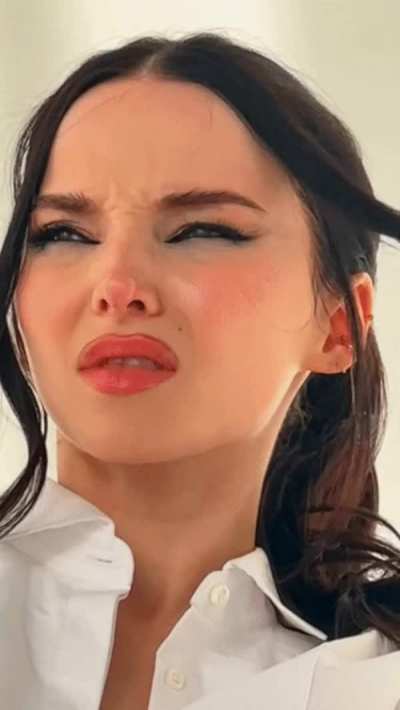 Dove Cameron