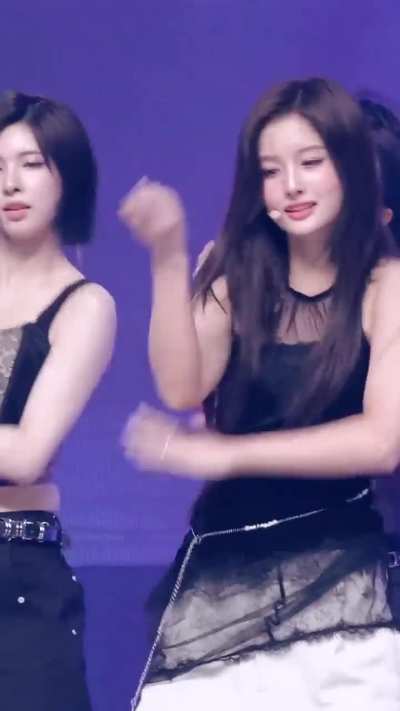 DARK SIDE SULLYOON