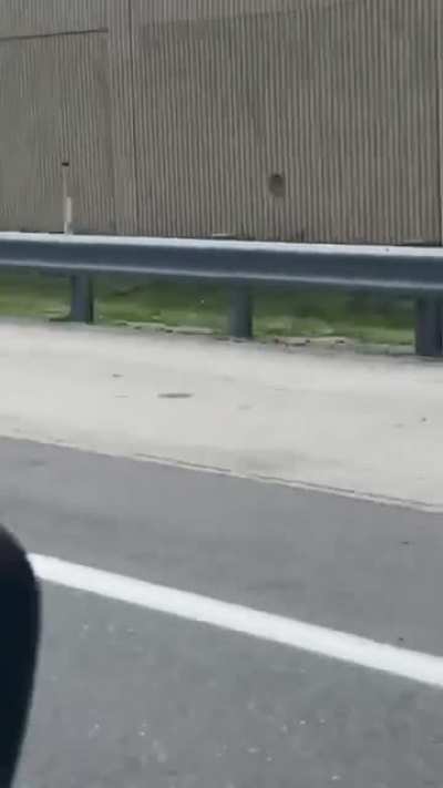 Florida Turnpike northbound .. somebody knows wtf is going on?