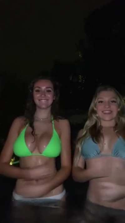 Mackenziejackson_ & Emscrts