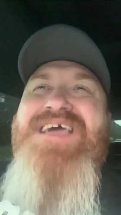 Racist Amazon employee calls another Amazon employee the N word. (Repost from @joll<wbr>y_goo<wbr>d,_gi<wbr>nger ig.