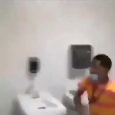 🦴
