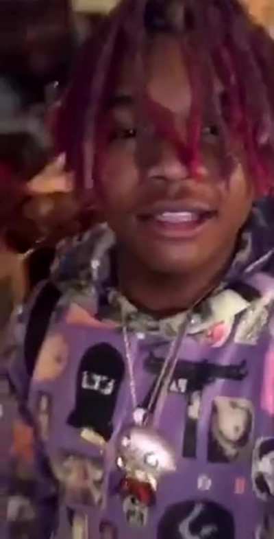 She wants to fuck a black guy 😂