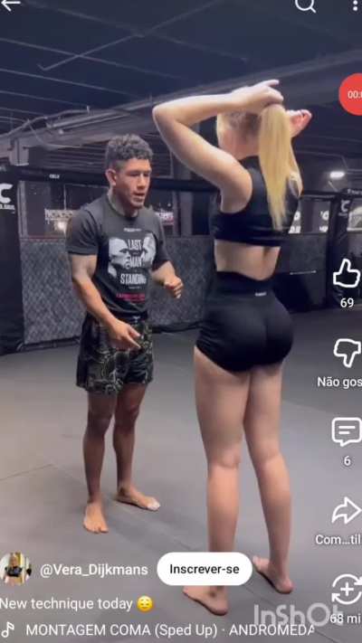 Vera Djikmans Headscissor