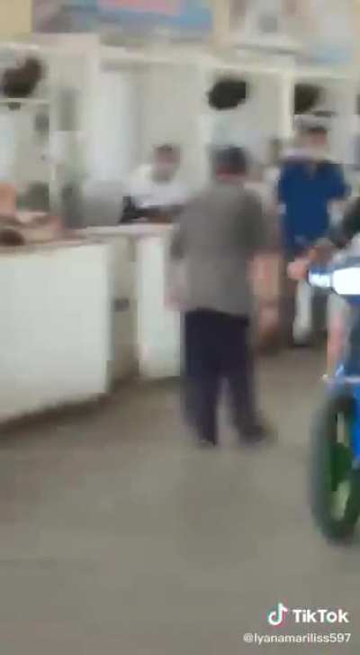 Quando você faz 2 aulas práticas mas já quer se exibir pra cidade