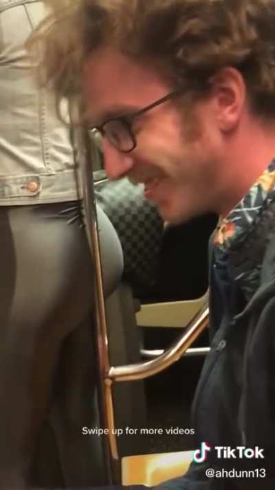 Don’t look...