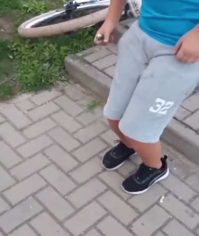 AA-