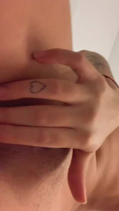 I hope I don't look so bad before I sleep even though my pussy needs help