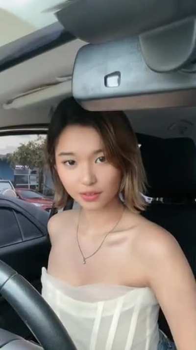 Jeila Dizon