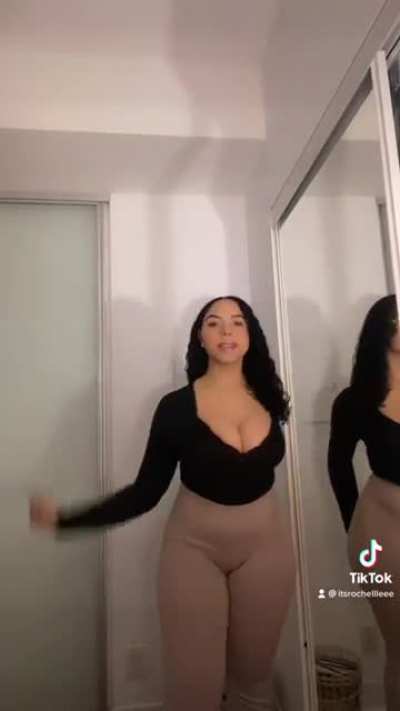 Itsrochellleee