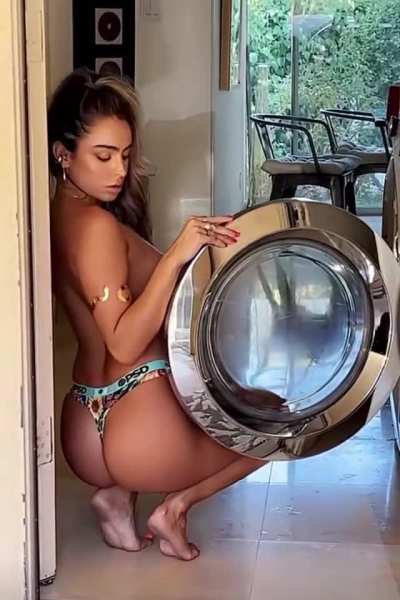 Sommer Ray topless photoshoot