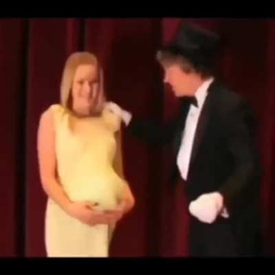 Blursed_magician