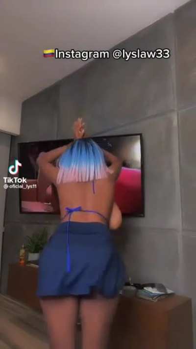 😳