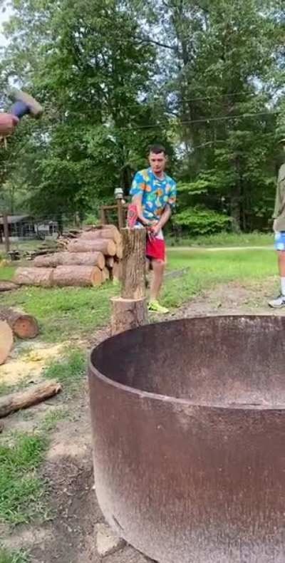 To Split Wood