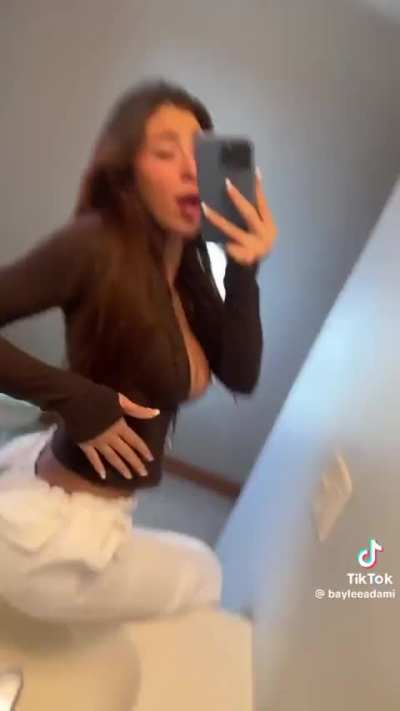 @bayleeadami