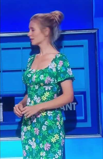 Beautiful in green today 💯🔥