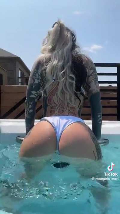 @memphismori smash or pass?