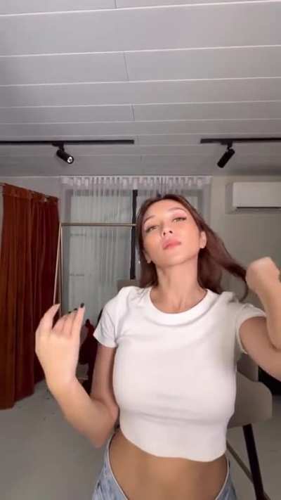Kathryn Bernardo