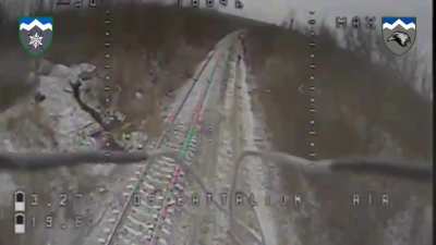 Hide-and-seek of the Ukrainian fpv-drone and the Russian occupier.