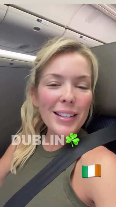 Pretty with no makeup