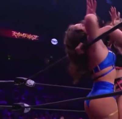 Battle of the Babes v. Jamie Hayter