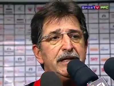 Renê Simões após Neymar xingar o novo treinador da seleção Brasileira, Dorival Júnior, em jogo no que os treinadores se enfrentavam em 2010: 