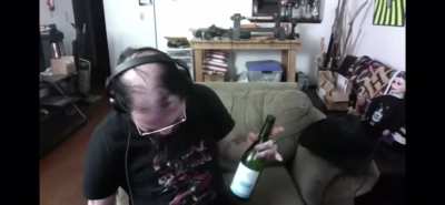 Happy Halloween toobz. Is it just me or does Jorg look like he’s on some heavy downers or bog benzos in one of his recent streams? I’ve never seen someone reach this level of inebriation off “SAKAY” although his mental health has really deteriorated latel
