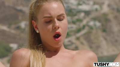Alecia Fox - Fuck with View